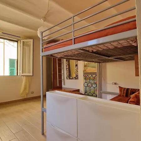 Daire La Casa Di Ida Nel Porto Antico